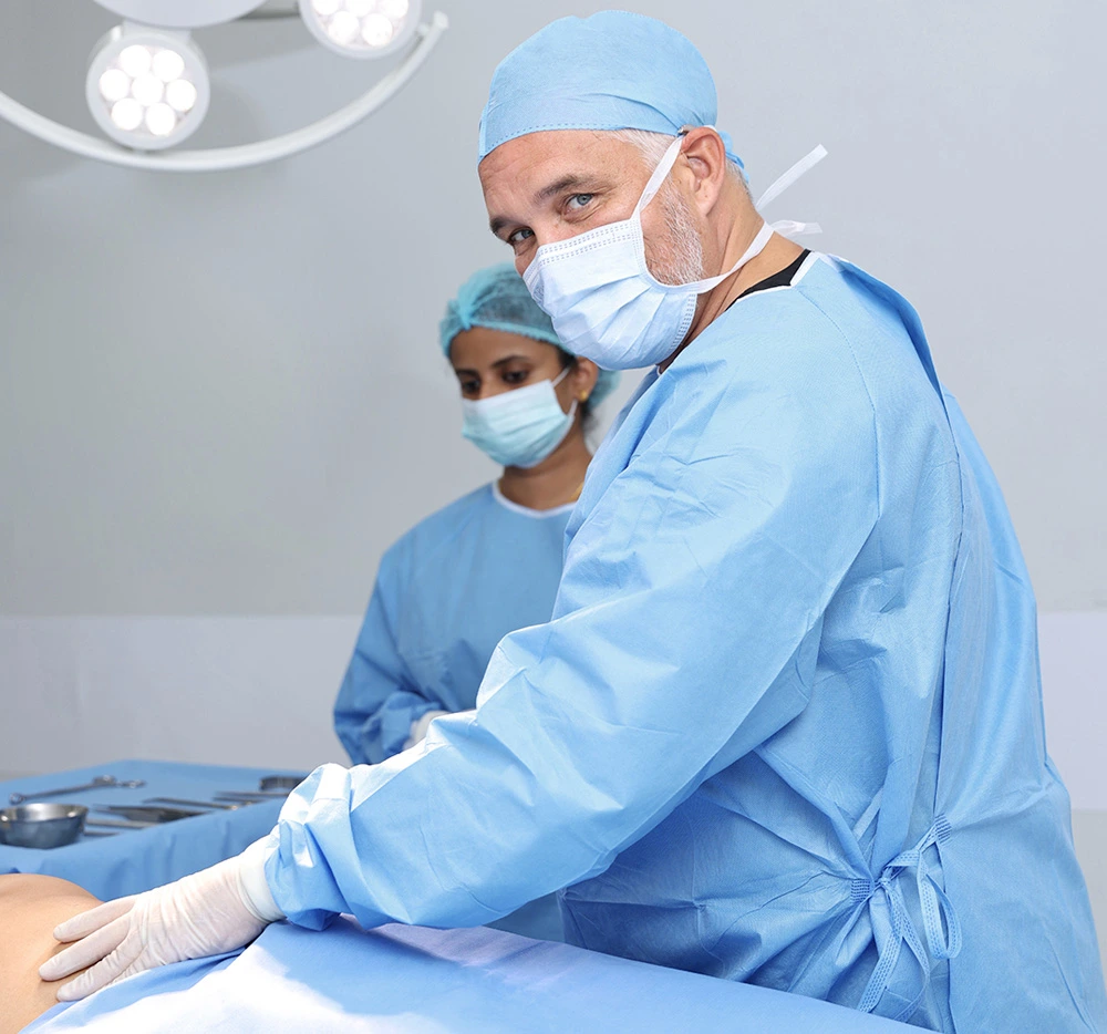 Tummy Tuck vs. Liposuction – Which Is Right for You?