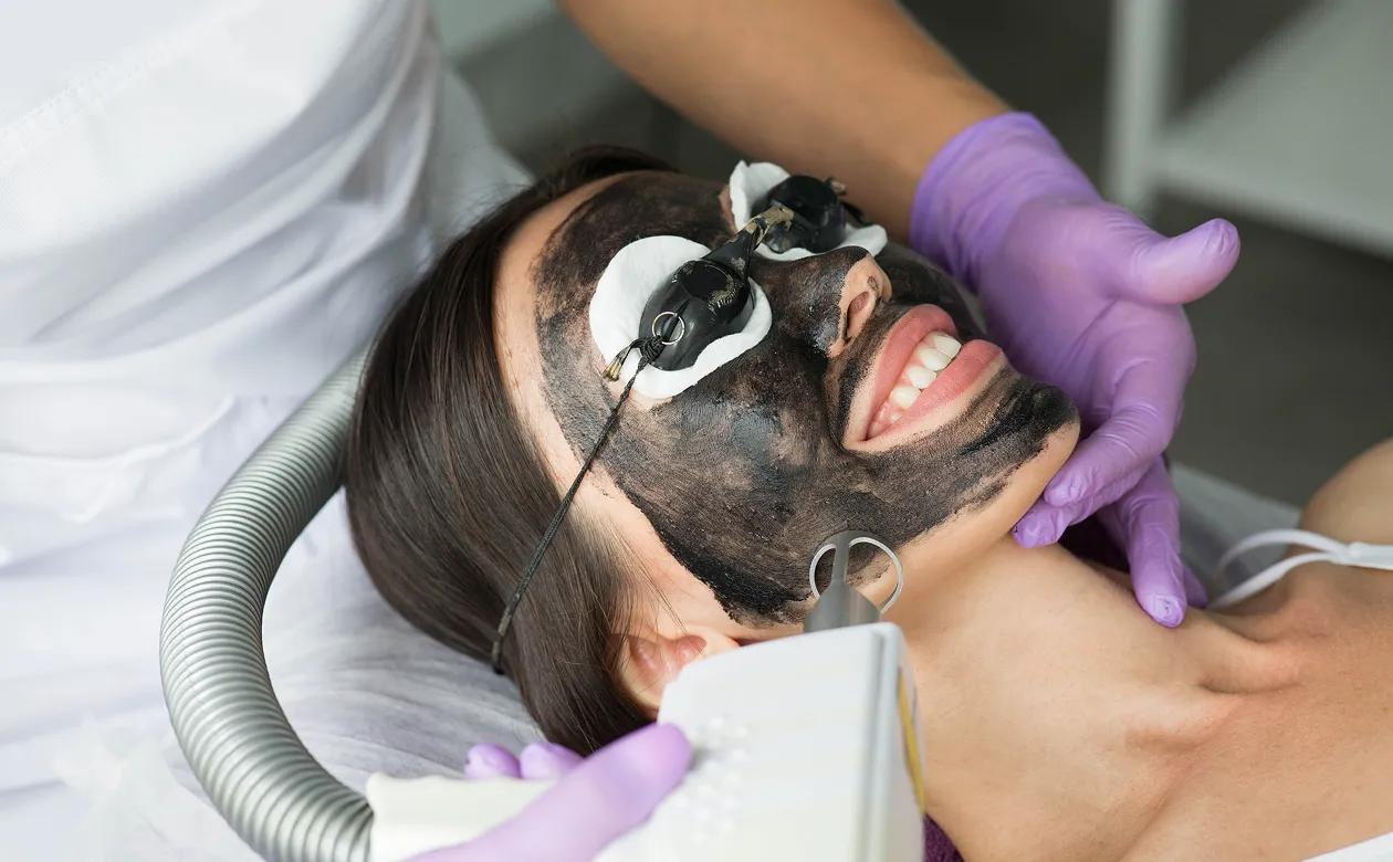 Hollywood Facial