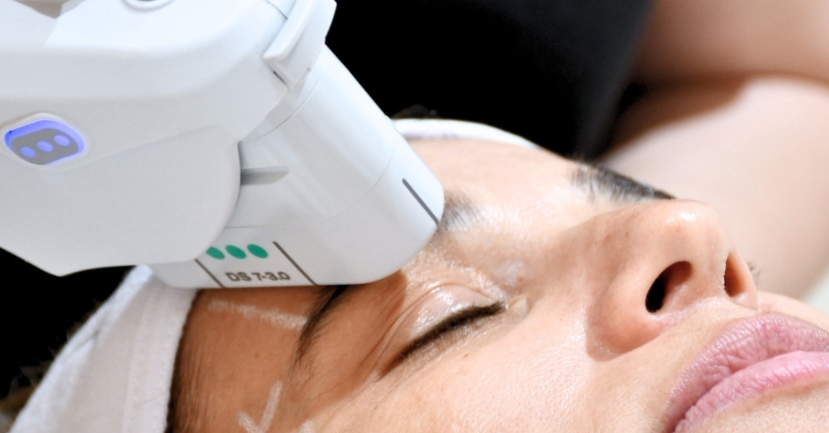 Sculpt Your Look with These Non-Surgical Face Contouring Treatments