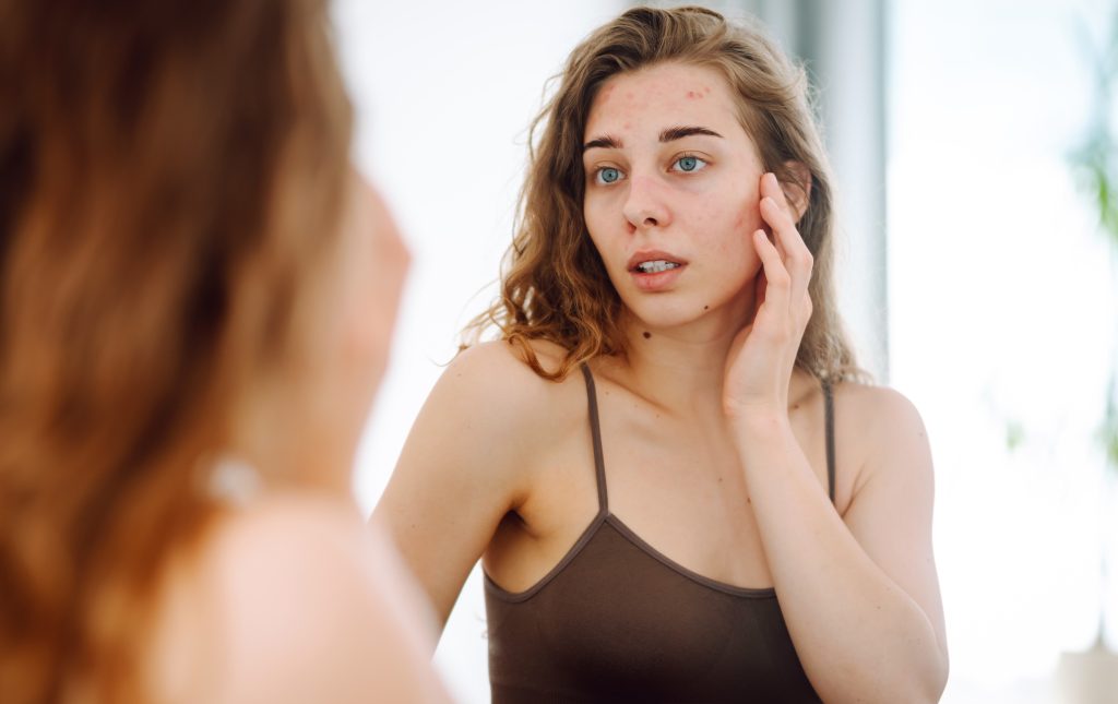 How Dubai's Climate Affects Skin Ageing and Hydration